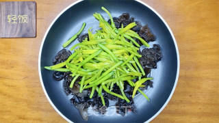  好吃|黄花菜炒鸡蛋丨健康养生又好吃！！