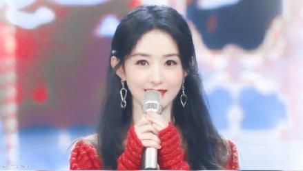 直呼|赵丽颖节目花絮曝光,歪头比心超甜美,网友直呼姐姐“鲨”我