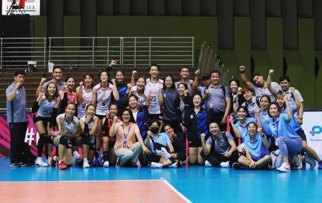  决赛|中国女排世界冠军，无缘海外联赛决赛争夺！动态晒娃却引球迷热议