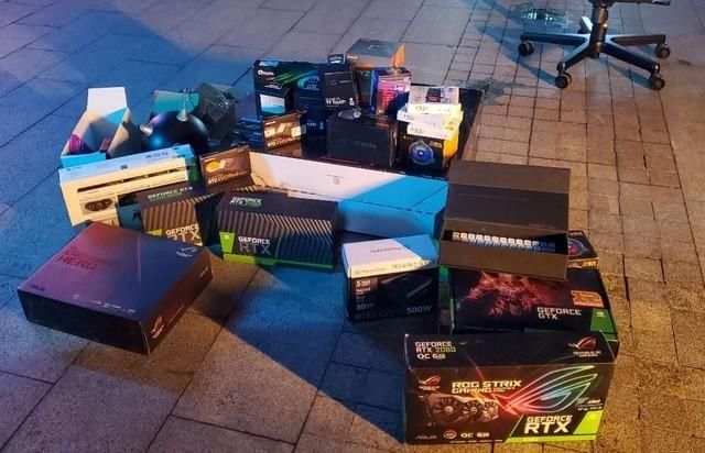 真的|彩票中了500W！三十的我真的想装一台电脑了