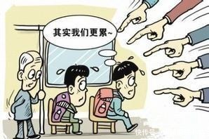 不让|小伙公交车不让座 遭老人夺命飞踢 世外高手隐藏在公交车上
