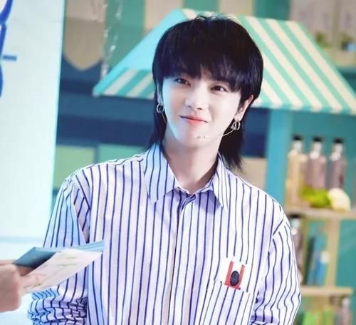  不在乎|华晨宇七月继续闭关，优秀的人，从来不在乎博眼球，期待他的归来