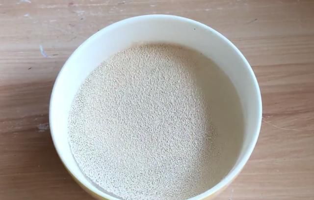  奶香|孩子爱吃的奶香紫薯小馒头，甜香绵软，简单营养，老少皆宜的美食