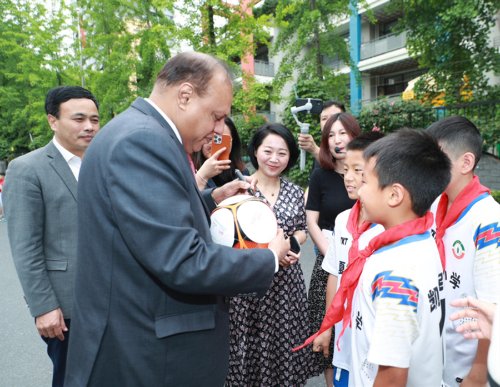 亚运连心520 中斯友谊再升华
