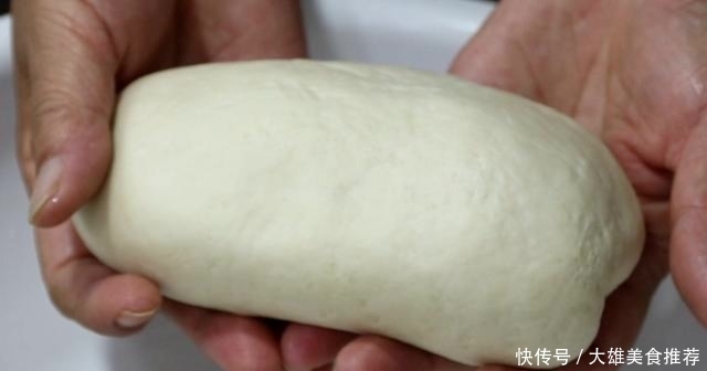  外酥|想吃肉盒子不用买，自己在家做，皮薄馅多用料足，外酥里软真解馋