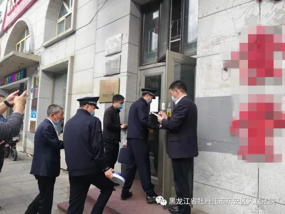 案件|【雷霆2020】加大涉农合案件执行力度，四小时腾退六处房屋