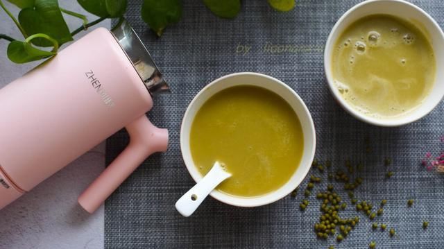  胡萝卜|一个超好吃的早餐汤，比牛奶豆浆都抢手，清热去火防秋燥