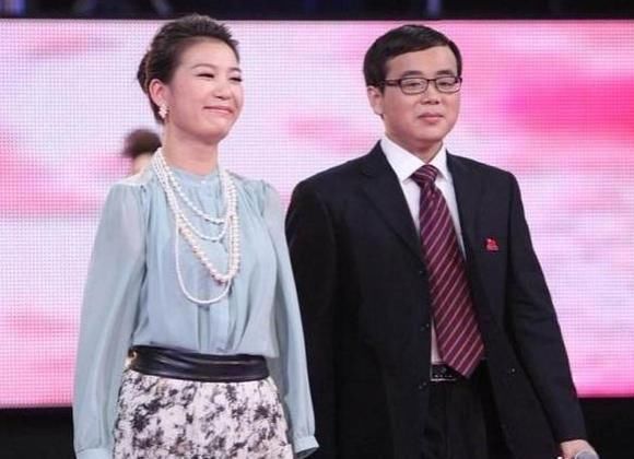 成功|非诚勿扰“无臂女孩”与小伙牵手成功后,下台被甩如今成怎样了?