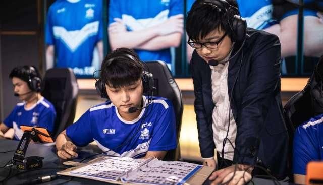  连续|世冠连续3天巅峰对决，E星猫神不淡定了，深夜发了“12个字”抒发情感！