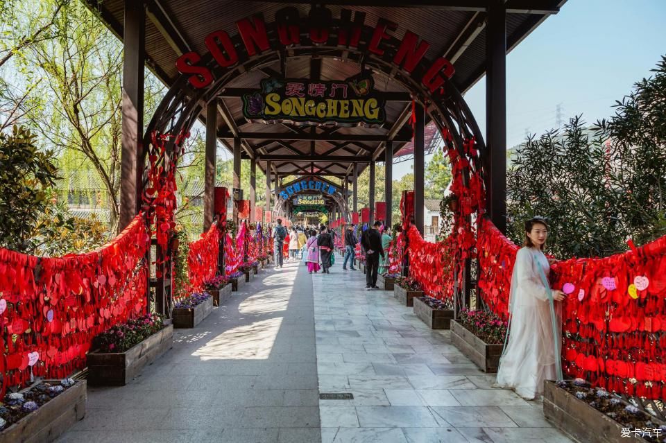 主题酒店|杭州有很多美景与动人的故事,宋城千古情的表演也非常震撼