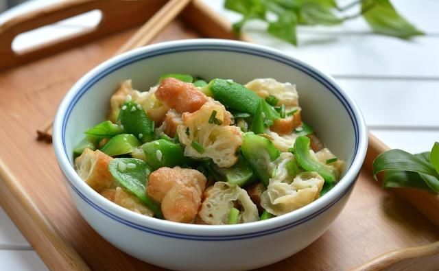  别总|丝瓜别总煮汤喝，教你5种简单做法，清香又美味，绝对好吃