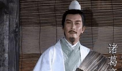 魏国|他被曹操无情抛弃, 投奔蜀国后成了魏国的大敌