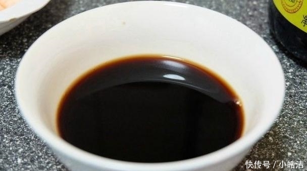 提鲜|虎皮青椒怎么做?料汁是关键,放2个蘑菇,好看又提鲜