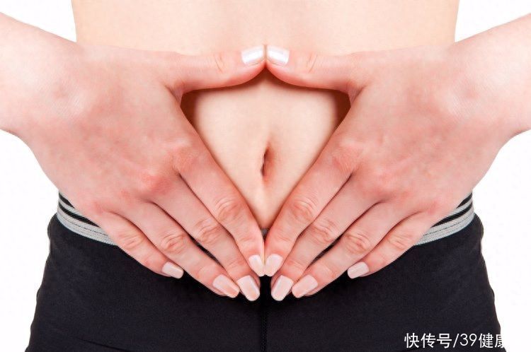 肚脐眼不能乱抠(肚脐眼不能乱抠，否则会烂肠子？其实肚脐眼连的根本不是肠子！)