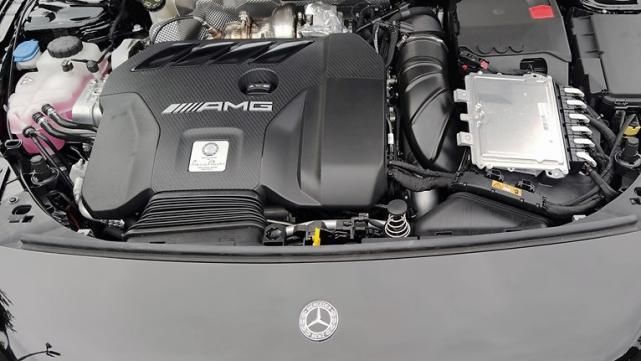 A级轿车|2020年奔驰AMG CLA45S：即使比A45S慢而且更贵，但值得