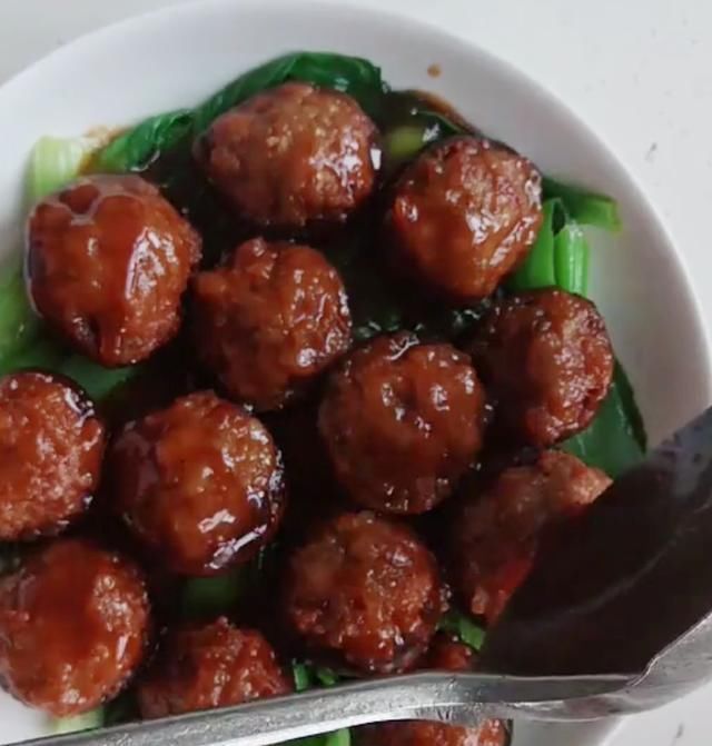  味道|味道特别棒，让你重新认识香菇和肉的组合——香菇肉丸