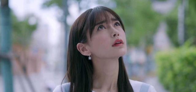  私底下|“上镜的演员，私底下都瘦得像鬼”，秦岚叹中年女星生存难