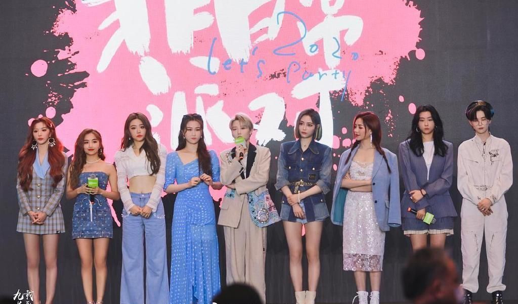 上星|硬糖少女303成赶场嘉宾,继金鹰节后,又加盟一档上星卫视晚会!