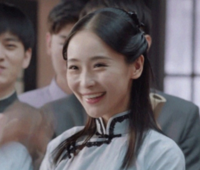 女主|甩了唐嫣老公,从小陶虹整成杨幂,却flop到接二手女主