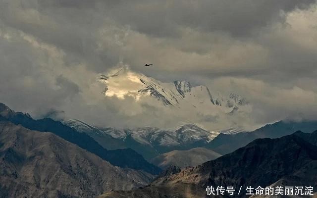  战机|我军大批战机进驻边境机场，印军做出意外举动，立即采取措施降温