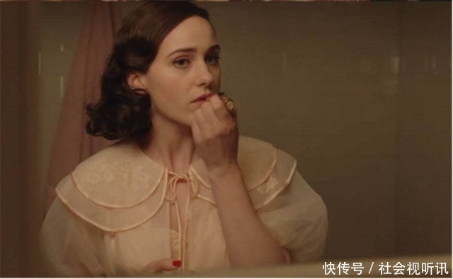 气质|四五十岁的女人不服老!夏季咬咬牙买这3款连衣裙,减龄更有气质