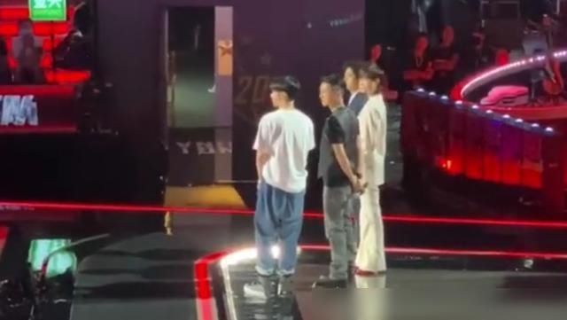  看好|2020《中国好声音》四位导师齐聚舞台，李宇春被三位导师看好