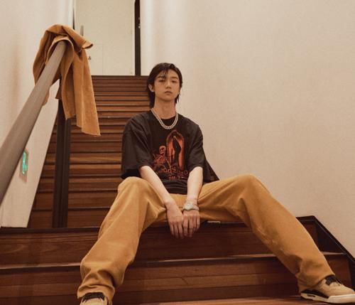  九大|明日之子四季首聚演唱会，前三季九大厂牌谁没来？