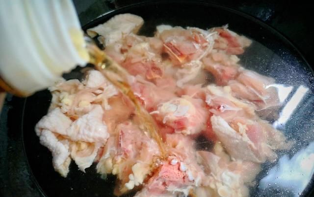  味道|这俩食材焖一锅，营养好味道香，我家立秋后常做，孩子爱吃不挑食