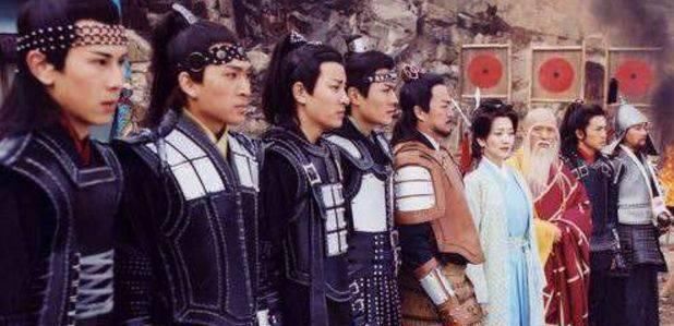 小龙|不是潘仁美害死的杨家将?替“小龙套”背黑锅,太悲哀