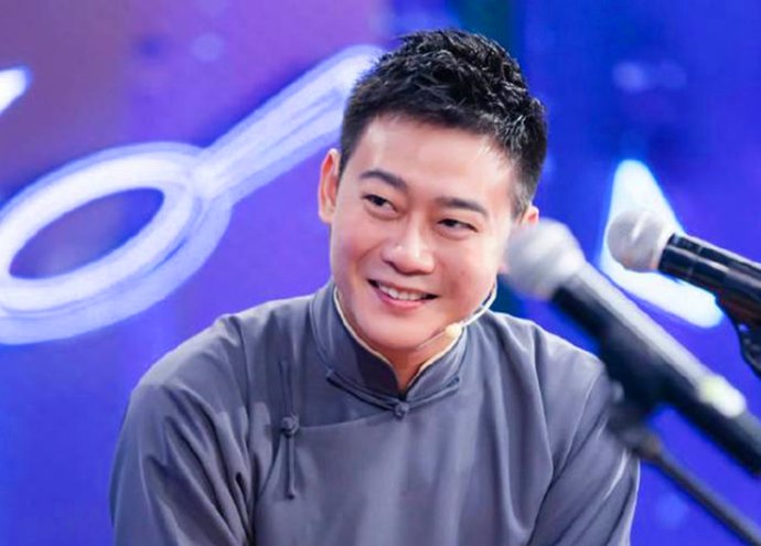  顶流|揭秘德云斗笑社为何三度改名？极限挑战导演掌舵，两大顶流未出现