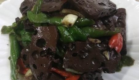  鲜嫩|口感鲜嫩爽，别看是普通食材，营养价值极其高，可以防治坏血病