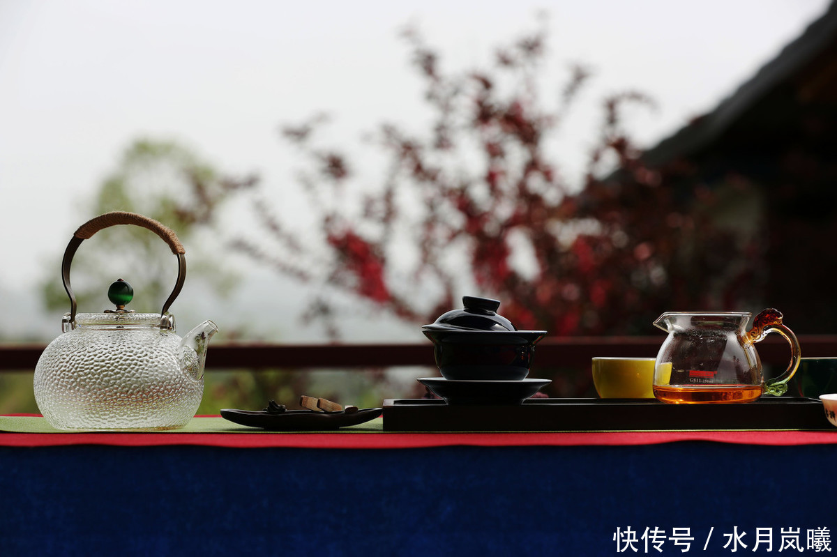 素心|散文:素心如简,人淡如茶