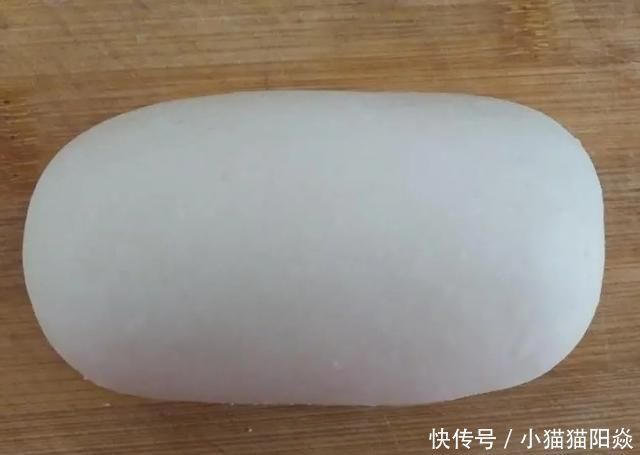 早餐|面粉不要再做馒头了，教你新吃法，晶莹剔透有营养，看着就想吃