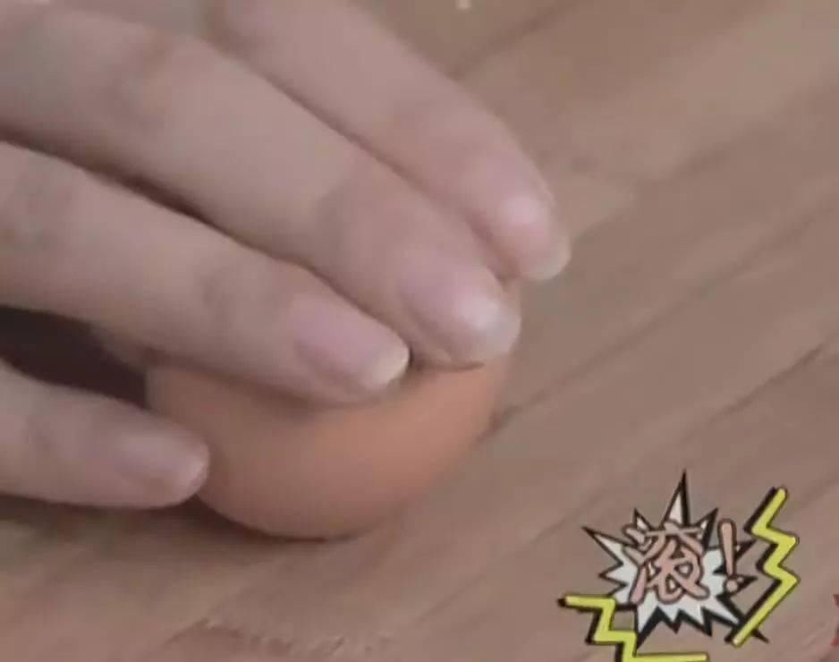  指甲|这样剥板栗，1秒钟剥一个，轻松剥壳还不伤指甲！