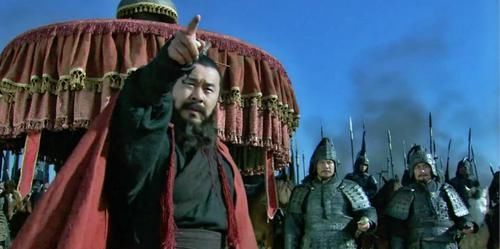 赵云|关羽张飞是万人敌，马超赵云骁勇善战，为何打不赢曹操三个兄弟？