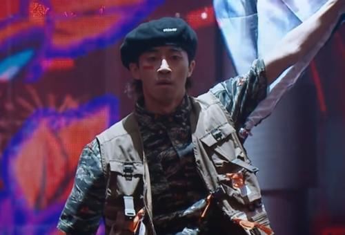  AK|《这就是街舞》AK东“1挑7”，比赛被钟汉良弃用，原因很简单