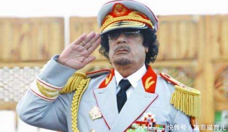  官方|卡扎菲父子死后，尸体任人参观，官方称：利比亚人想看他们的尸体