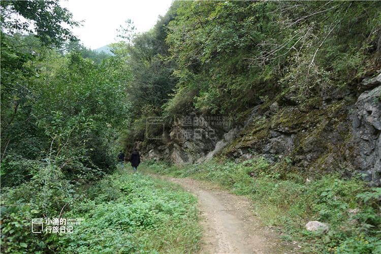  四合院|陕南秦岭神秘古村，不通车只能步行，住北方四合院还说关中话