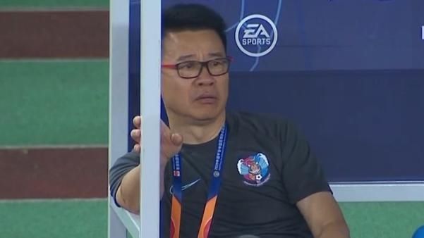  追平|GIF：李圣龙造点奥斯卡命中！上港1-1追平黄海