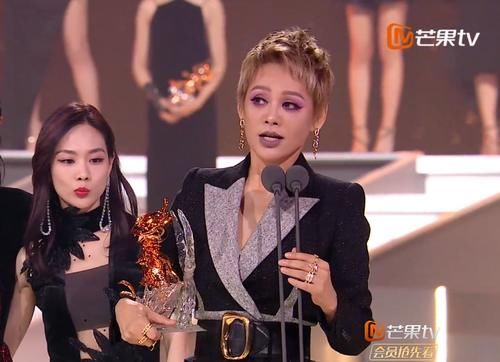 姐姐们|《乘风破浪的姐姐》收官,宁静“炮轰”黄龄,真性情or情商低?