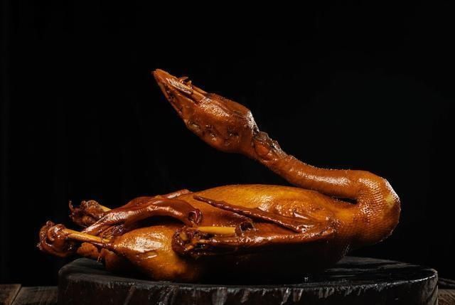  啃着|人生就像啃鹅头：啃着啃着，就有了高潮