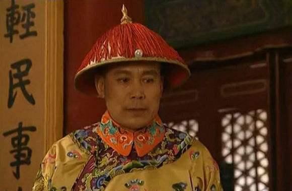 担心|同为皇帝，为何朱元璋很放心太子朱标，而康熙却很担心胤礽夺权？