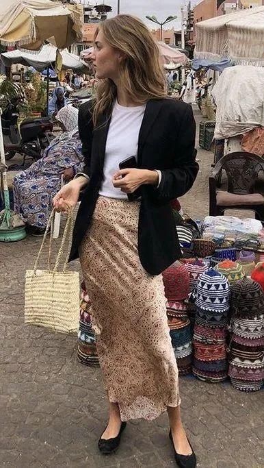 好看|今秋西装外套火了,这么穿好看又高级,时髦炸了