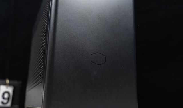  酷冷|设计精致，用料厚道、酷冷至尊NR200(魔方200)迷你机箱 评测