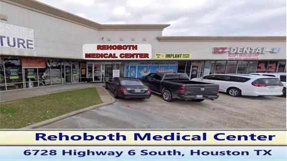  牧师|这就是特朗普父子器重的医生，一个认为恶魔控制一切的牧师