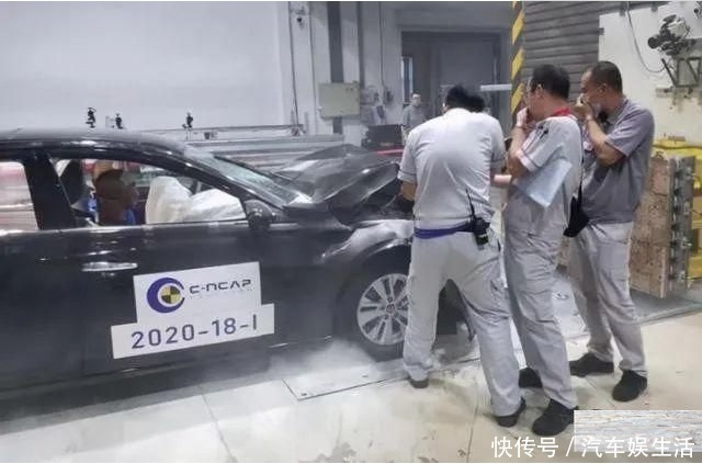 批发部|日产天籁在碰撞测试丢了大脸,发动机起火,五星批发部都救不了