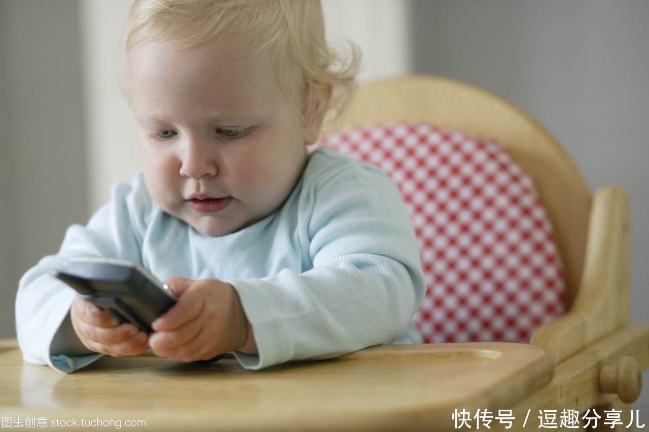 屏幕时间|您是否担心孩子看太多手机？