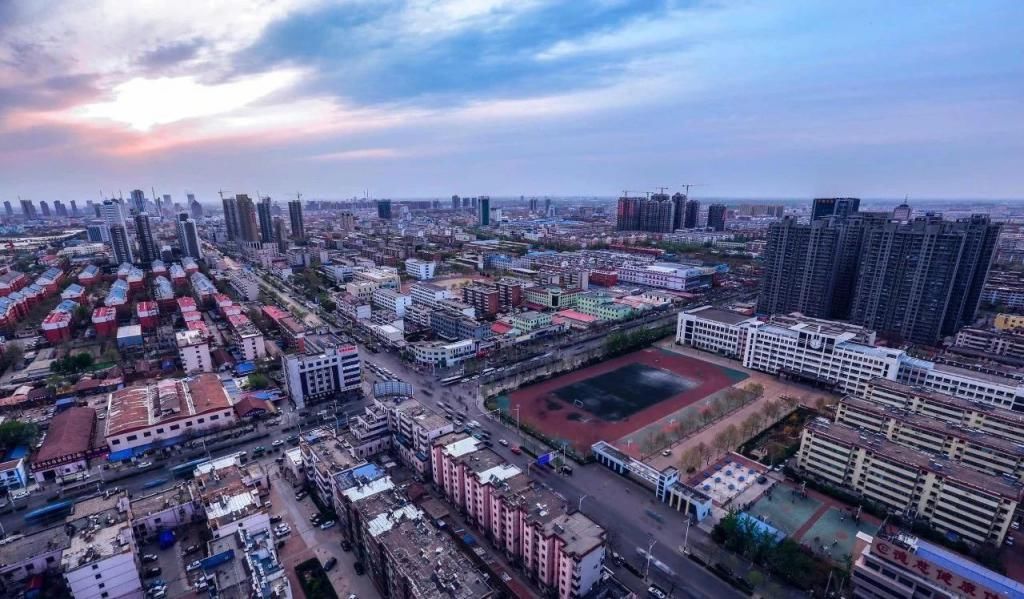 生意|巨头下沉:教培行业做“慢生意”的时代过去了