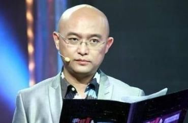 最终 在《非诚勿扰》耗费5年，多次爆灯却从不牵手，最终被孟非赶下台