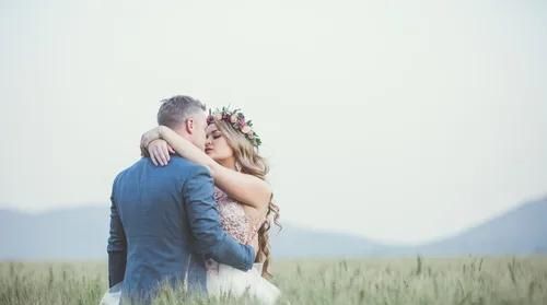 孩子|当你在男生面前做这些的时候，他的心都融化了